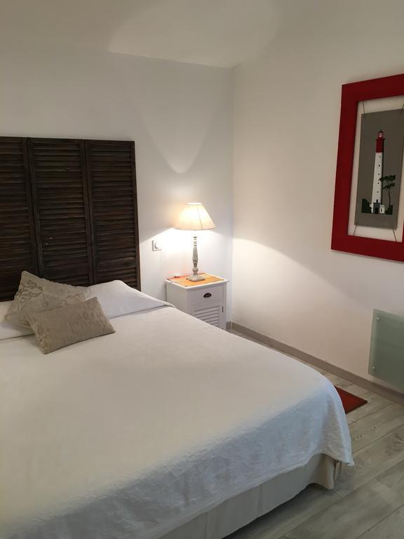 Guest House Maison Iratzean Ascain Habitación foto